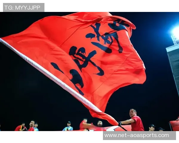 足球队旗的设计与文化象征探讨如何增强球队凝聚力与球迷认同感