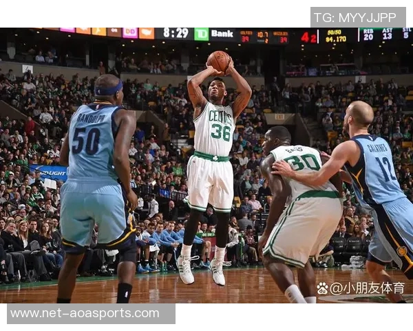 凯尔特人与奇才季后赛激战回顾球迷热议精彩瞬间与战术较量